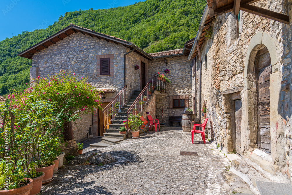 The beautiful village of Rocca Vittiana overlooking the Lago del Salto. Province of Rieti, Lazio, Italy.
