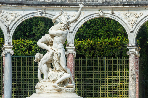 Photos The Colonnade in Versailles