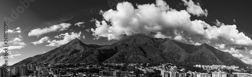 Panoramica Caracas - El Avila 2