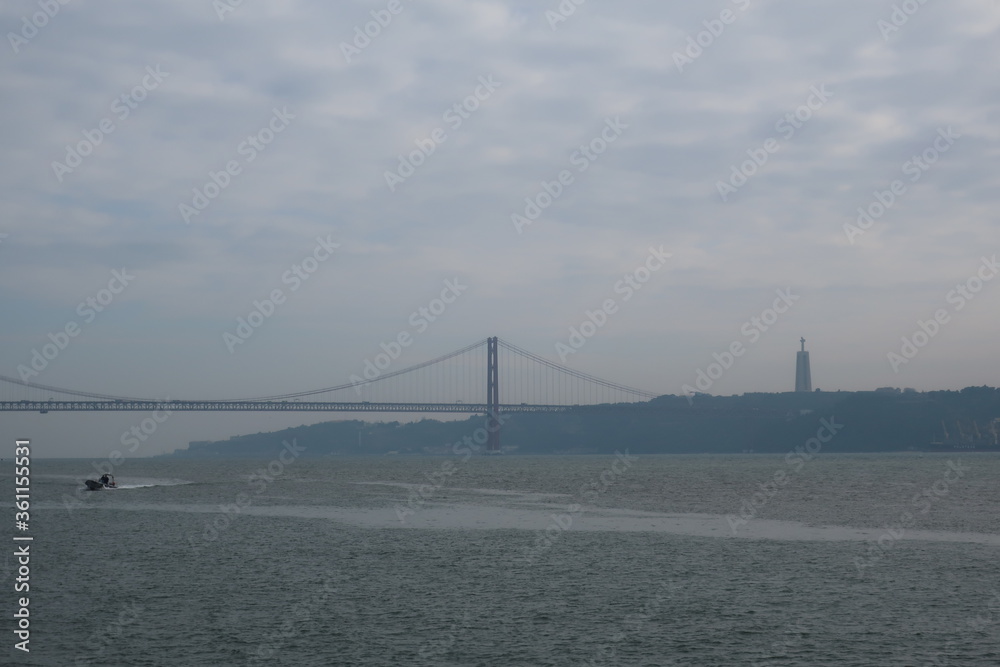 Fototapeta premium Bridge in Portugal