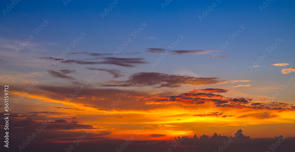 Fototapeta premium beatiful sunset in thaland