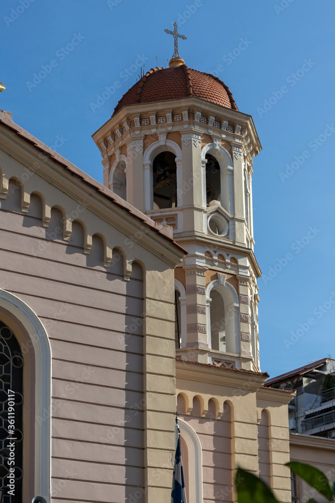Fototapeta premium Metropolitan Church at the center of city of Thessaloniki, Greece
