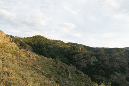 valley/canyon in the mountains