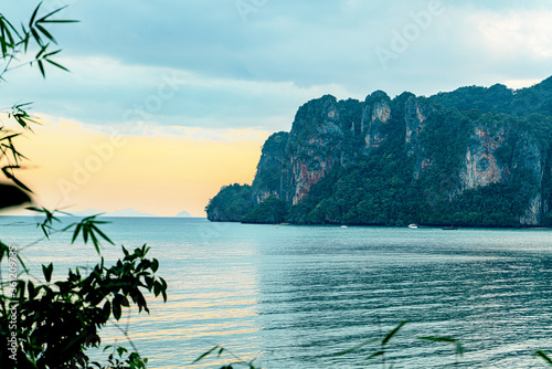 Fototapeta Naklejka Na Ścianę i Meble -  tropical island in thailand