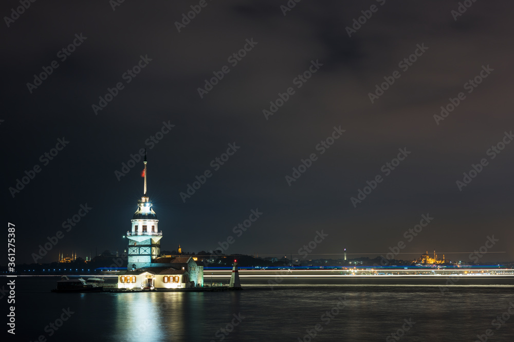 Maiden's Tower in istanbul, Turkey