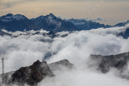 Die Alpen im Nebelmeer - Nebelhorn im Herbst