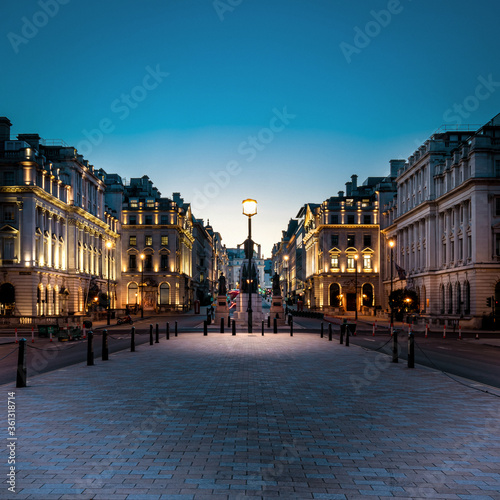 Принти на полотні Looking back towards Piccadilly Circus, London, just after sunset