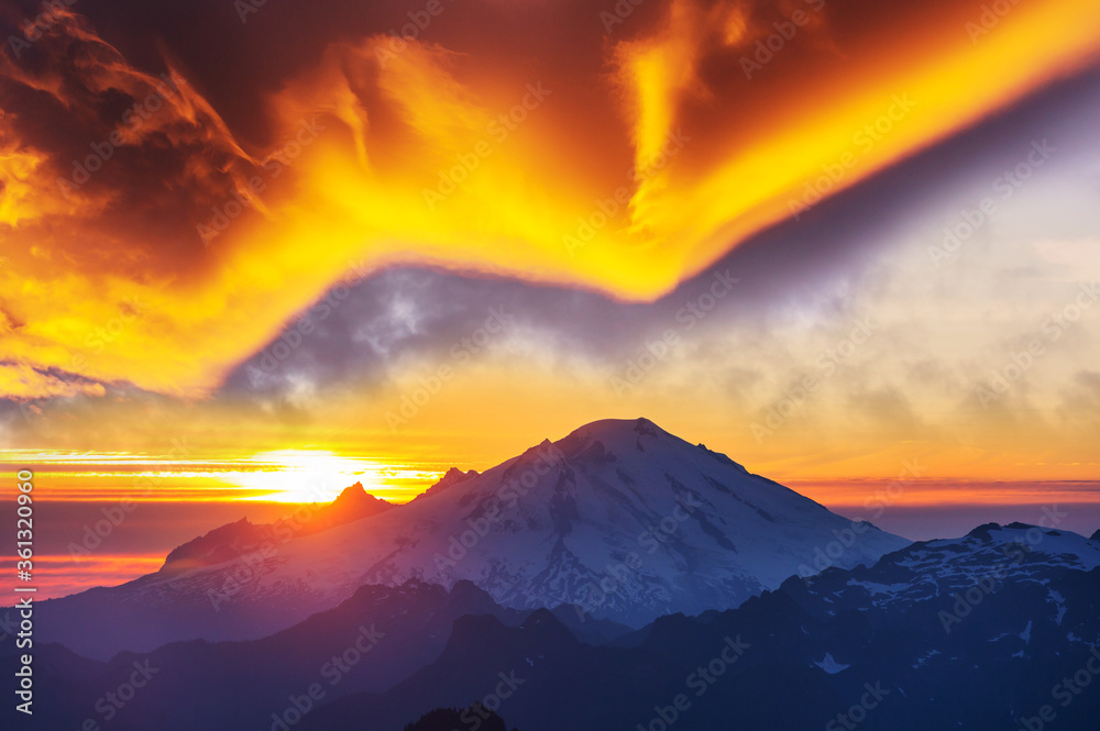 Mountains on sunset Mountains on sunset