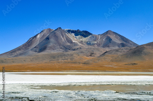 Salar de Uyuni salt flat in Bolivia