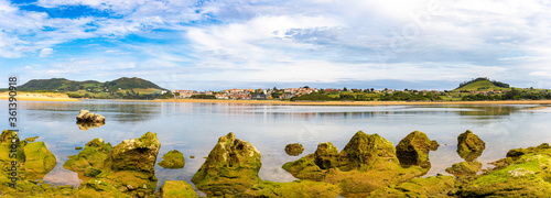 Fotografie Panoramic view of Usil beach and ria de Mogro, Spain