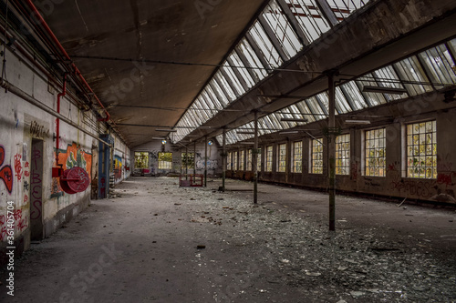 Usine Abandonn  e - Urbex - Abandoned factory