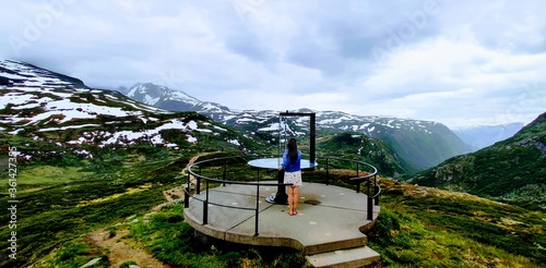 cable car in the mountains