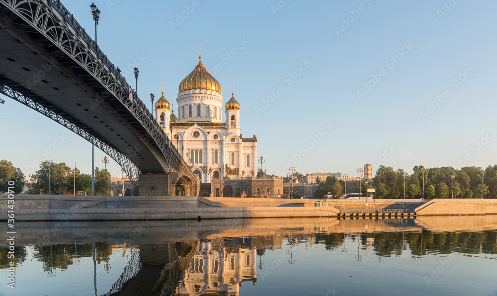 Russia. Moscow. View of the Cathedral of Christ the Savior. 