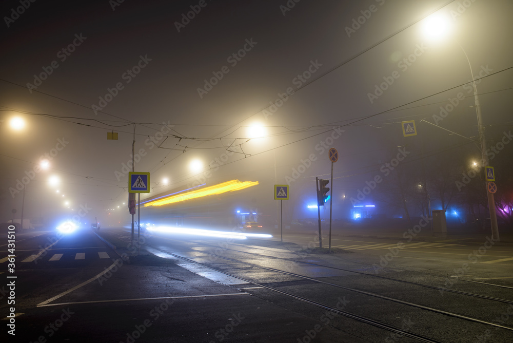 oggy night road, long exposure