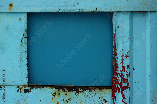 Foto Color square manhole cover for coal silo as a Suprematist composition