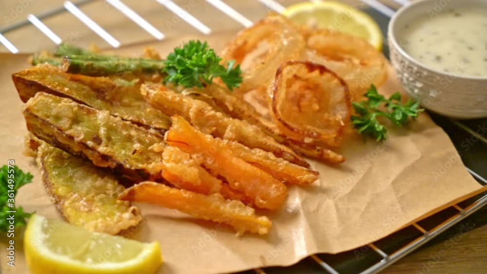 fried mixed vegetable (onions, carrot, baby corn, pumpkin) or tempura fried mixed vegetable (onions, carrot, baby corn, pumpkin) or tempura