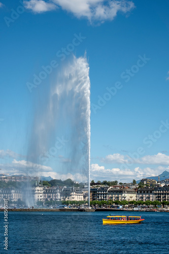 view of the lake of geneva and the water jet