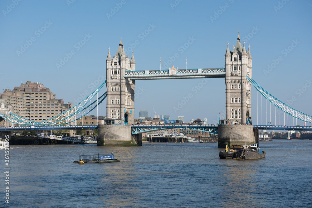Obraz premium tower bridge in london