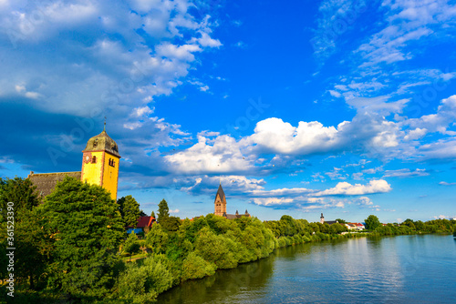 Mainufer in Hanau-Grossauheim	