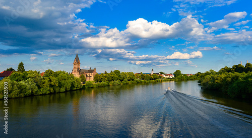 Mainufer in Hanau-Grossauheim	 photo