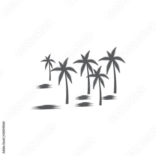 Palm tree summer logo template © evandri237@gmail