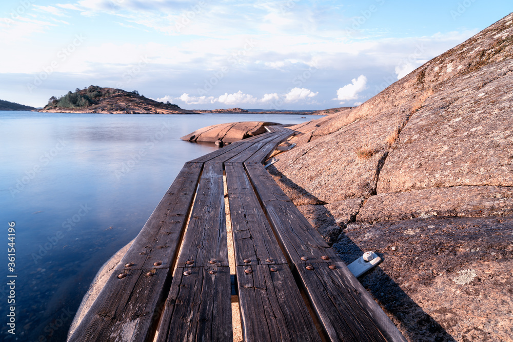 Obraz premium Półwyspep Osteroya w Sandefjord, widok na fjord