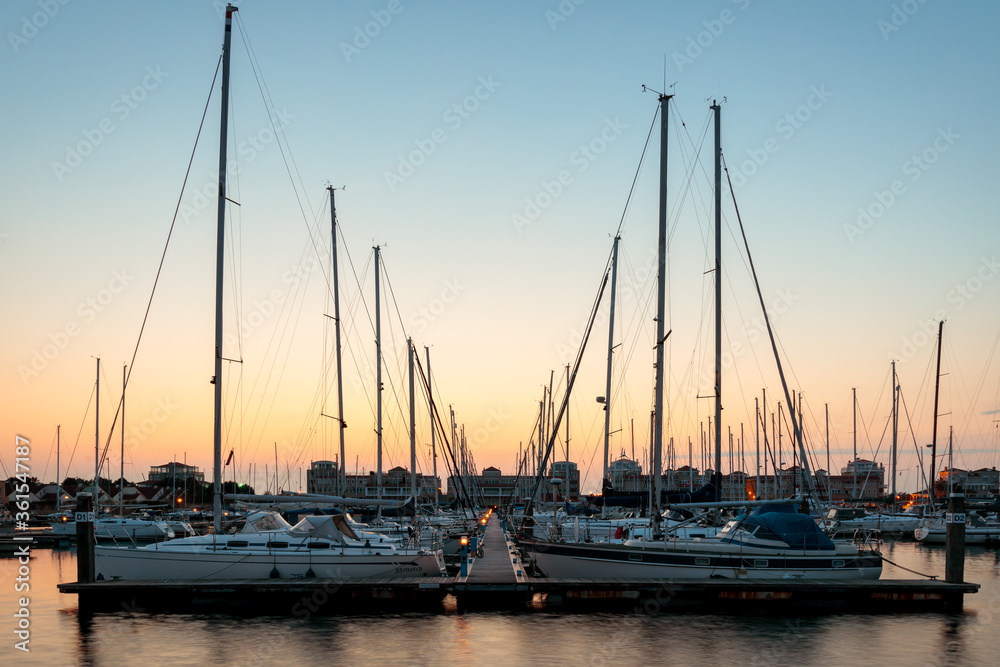 Sonnenuntergang Yachthafen