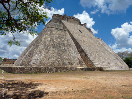 Mexico, Yucatan, Uxmal, May, 25 2013, visit to the pyramid of the guilty, Pyramid of Adivino