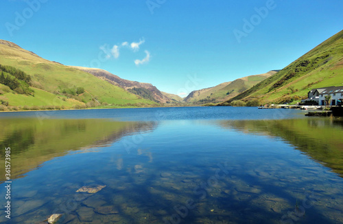 Llyn Mwyngil/ Tal Y Llyn lake in North Wales