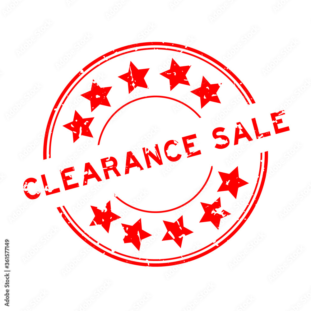 Grunge red clearance sale word with star icon round rubber seal stamp on white background