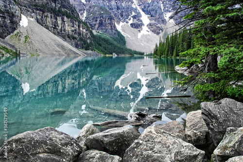 Moraine Lake, Banff National Park, Alberta, Canada