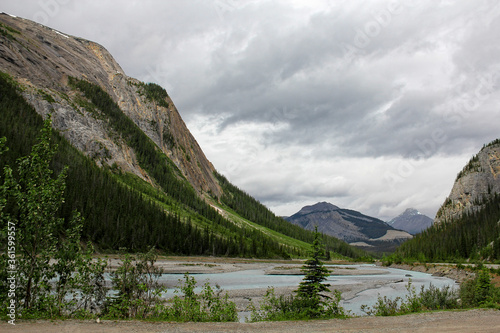 Icefields Parkway Scenic Mountain View, Alberta, Canada
