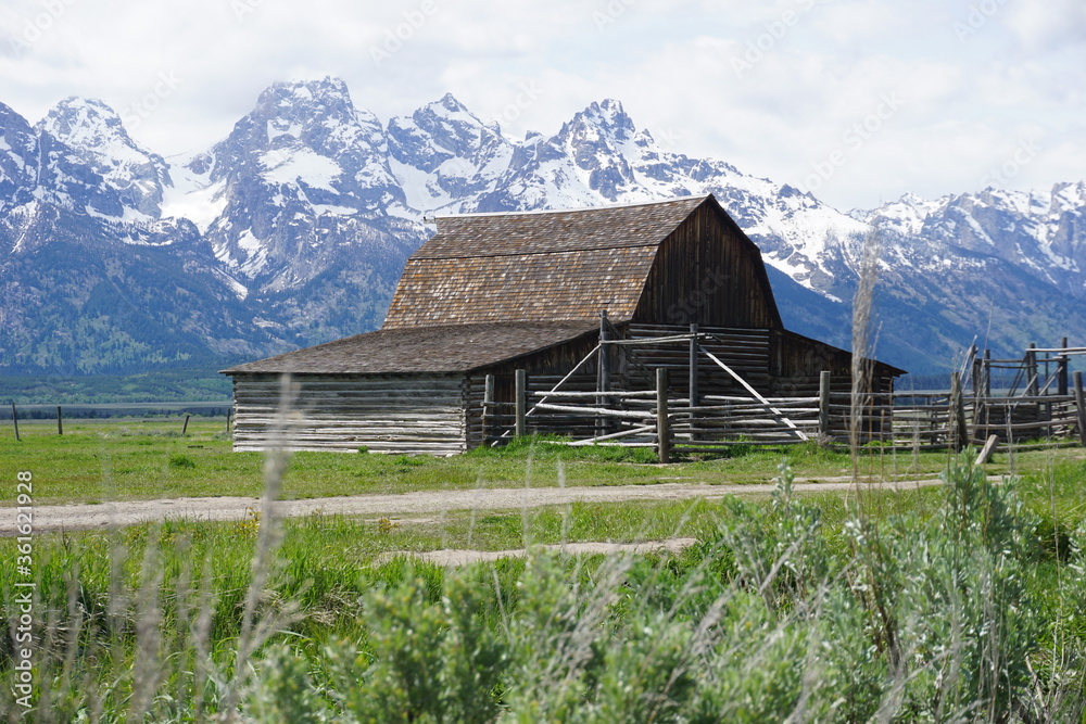 A historic barn at Mormon Row - Grand Teton National Park (Wyoming, USA) A historic barn at Mormon Row - Grand Teton National Park (Wyoming, USA)
