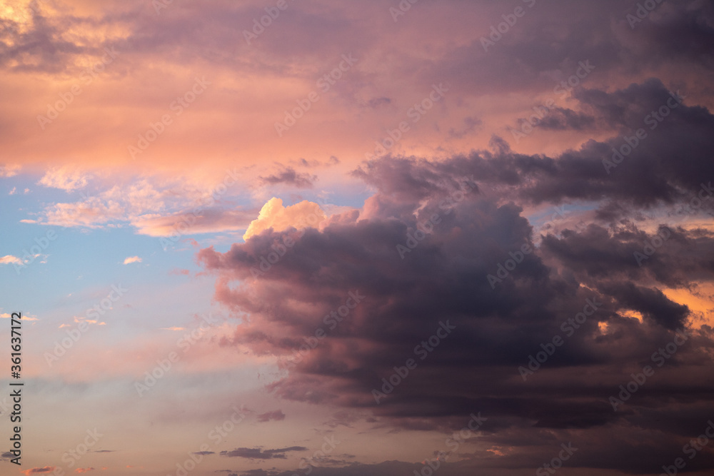 Obraz premium nubes crepusculares 