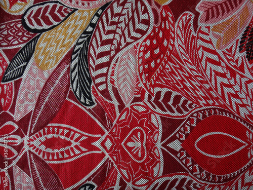textura flores rojas en tela