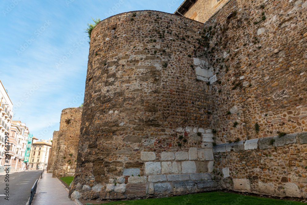 MURALLA DE LEÓN CUBOS