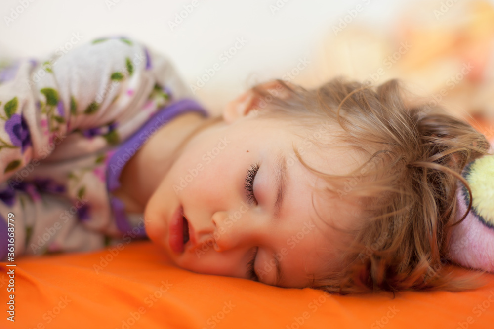 little girl sleeping little girl sleeping