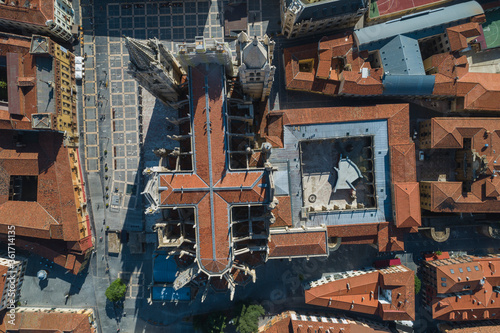 Catedral de León desde punto de vista aéreo.