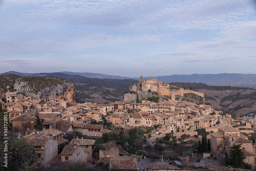 Preciosa vista panorámica de Alquézar en Huesca