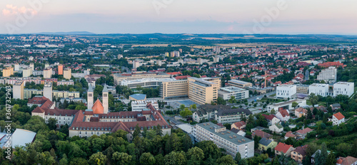 Pecs, Pius church and university city