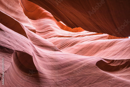 Interior de Antelope Canyon en Estados Unidos