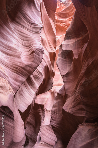 Interior de Antelope Canyon en Estados Unidos