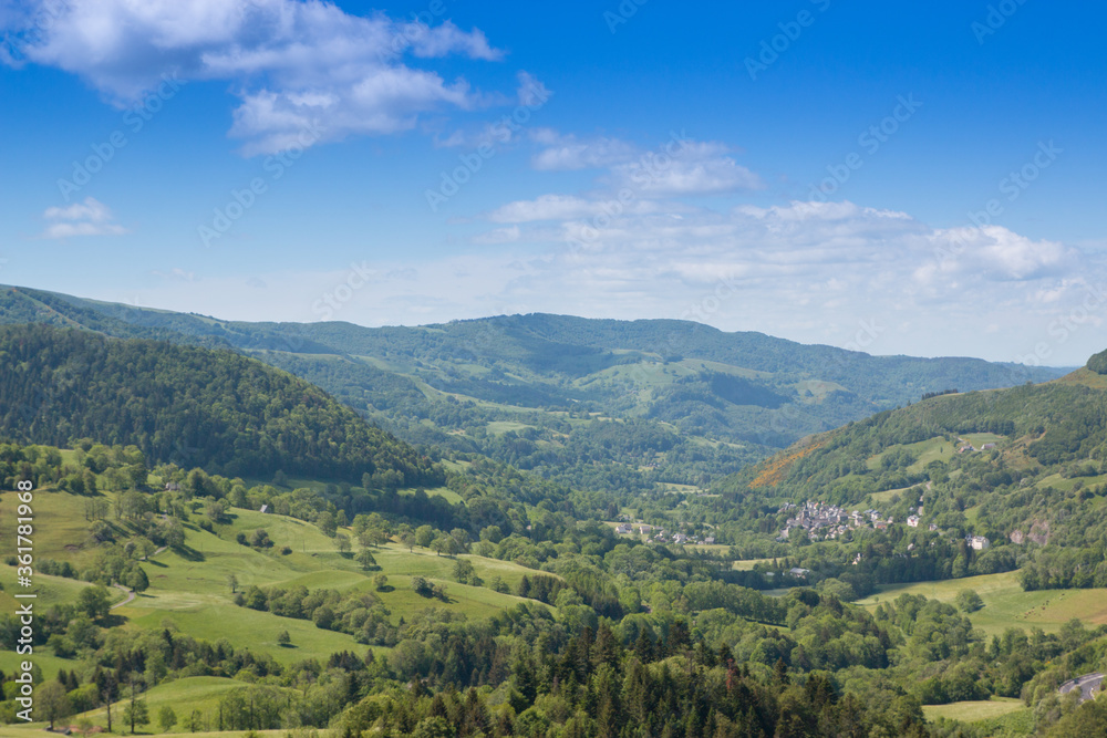 Vallée de la Cère, Cantal Vallée de la Cère, Cantal