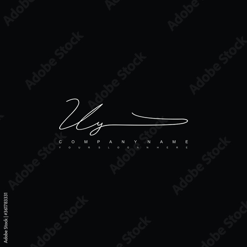UY initials signature logo. Handwriting logo vector templates. Hand drawn Calligraphy lettering Vector illustration.
