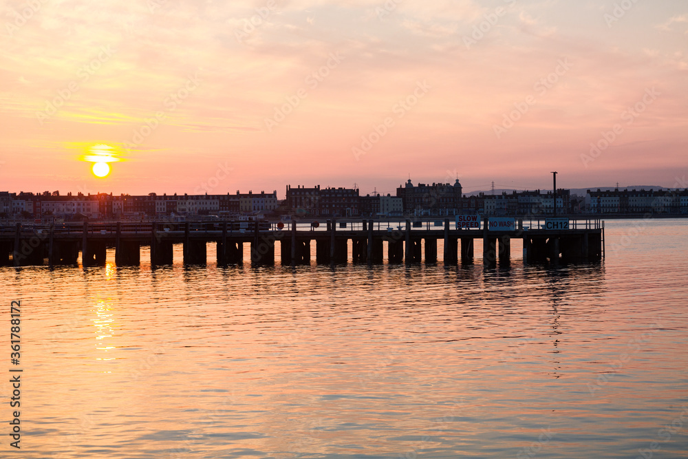 Obraz premium Weymouth Harbour at Sunset