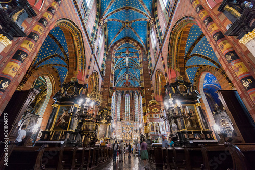 basílica de Santa María -iglesia de la Asunción de la Santísima Virgen María-, estilo gotico, Cracovia, Polonia, eastern europe