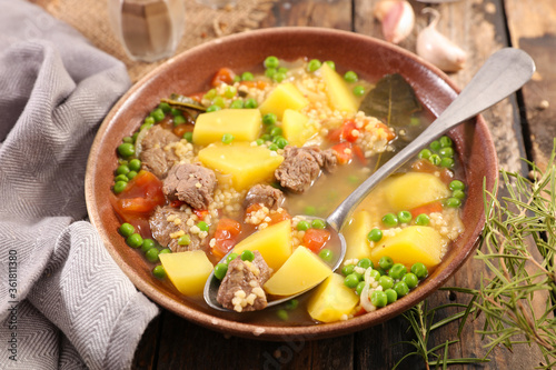 beef stew with vegetables and brothac