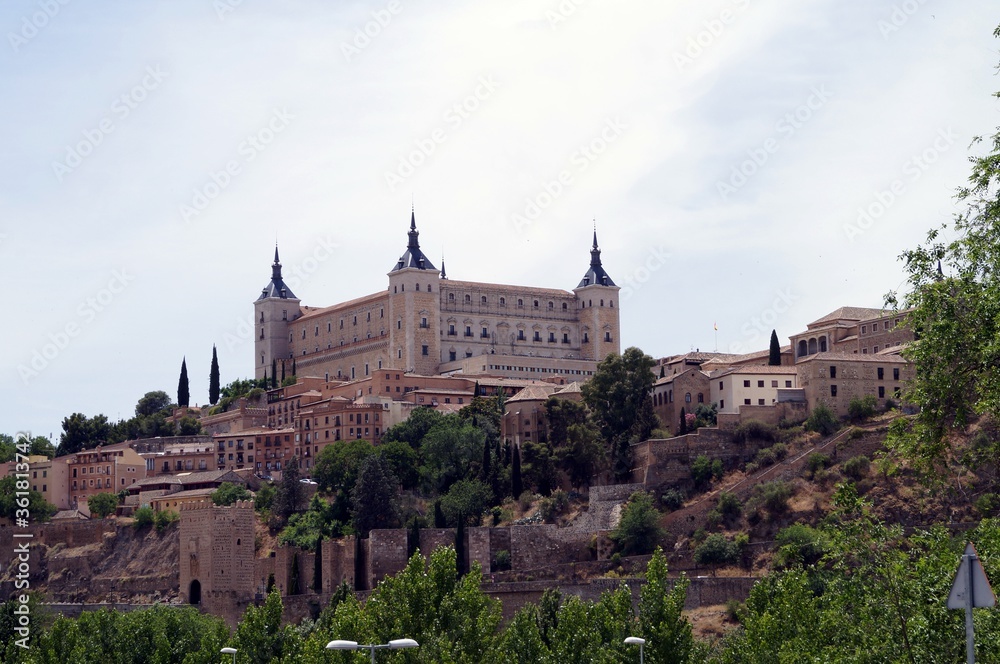 Paisagem do alcázar da cidade de Toledo / Spain