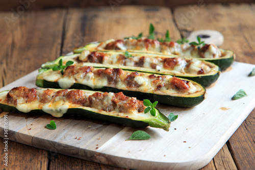 überbackene zucchini