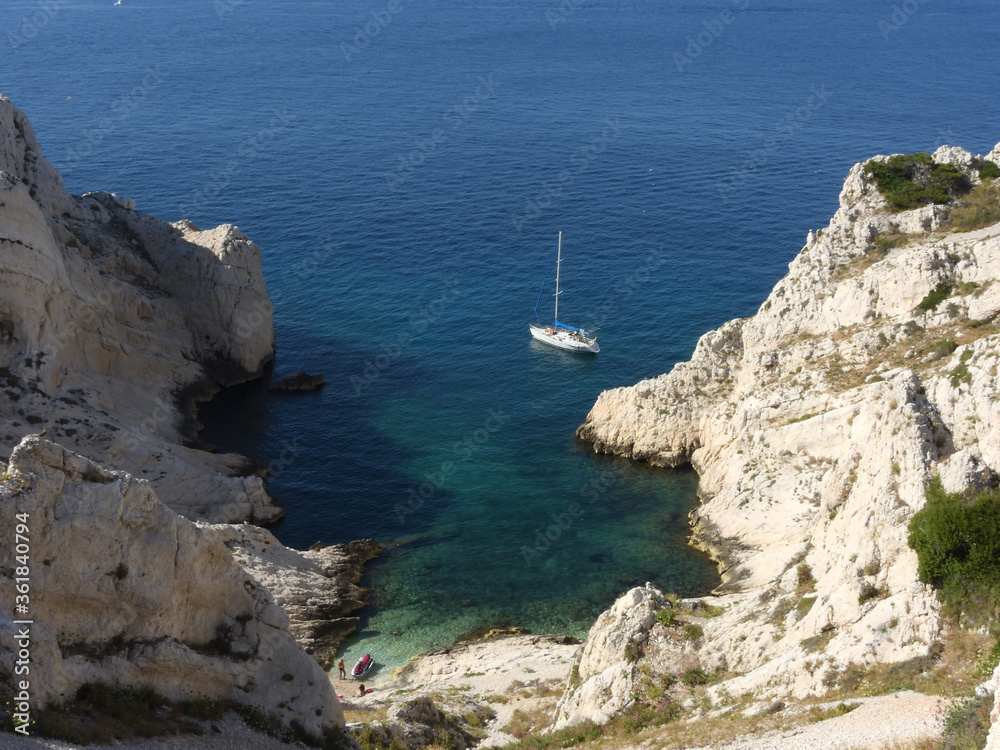 calanque île du frioul Marseille